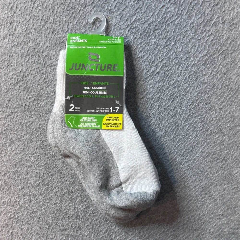 Juncture Quarter Socks Kids Size 1-7 White Grey Half Cushion 2 Pairs‎ QTR48WB